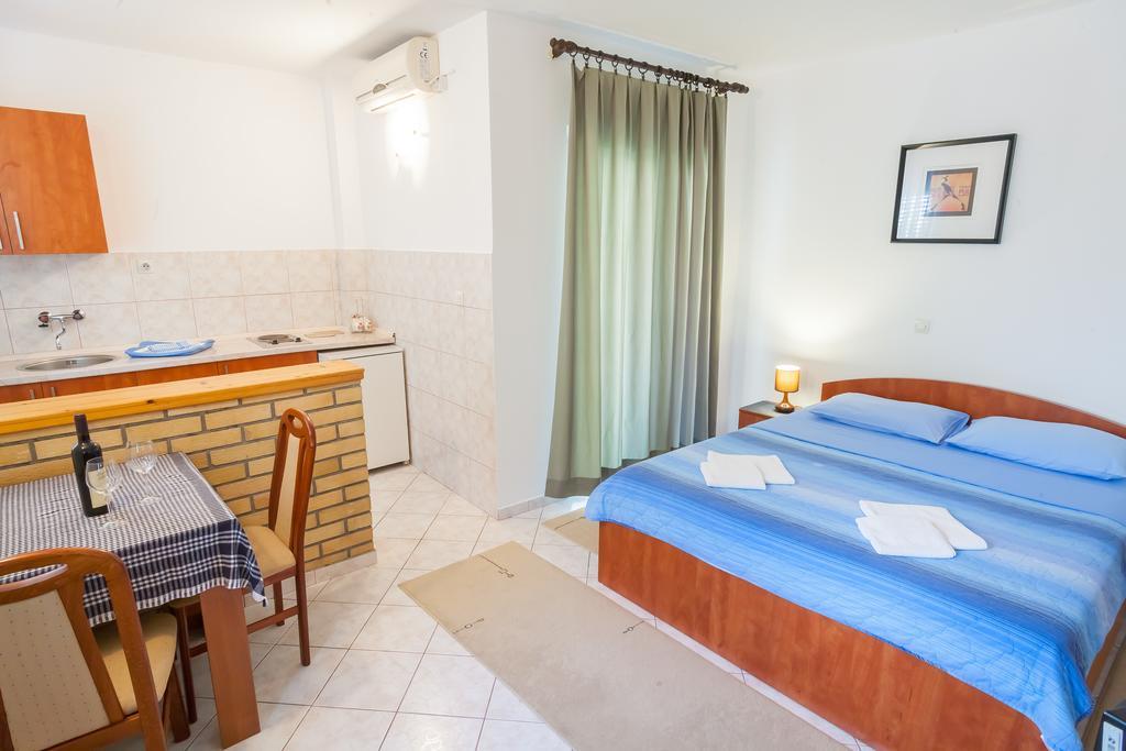 Vila Mitrovic Budva Exterior foto